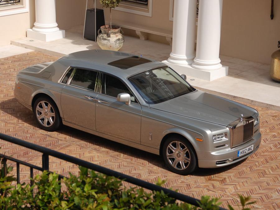  Rolls-Royce Phantom 2009 года  (фото 28 из 28)